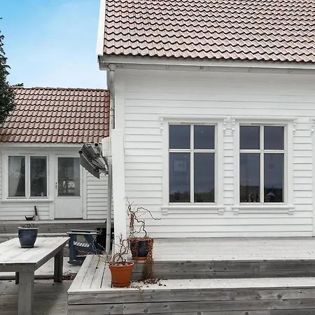 Beautiful In Lindesnes With House Sea View *
